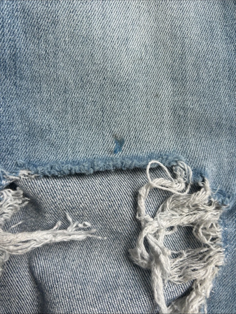 Lovervet by Vervet Distressed Cropped Mini Flate Jeans size 26/3